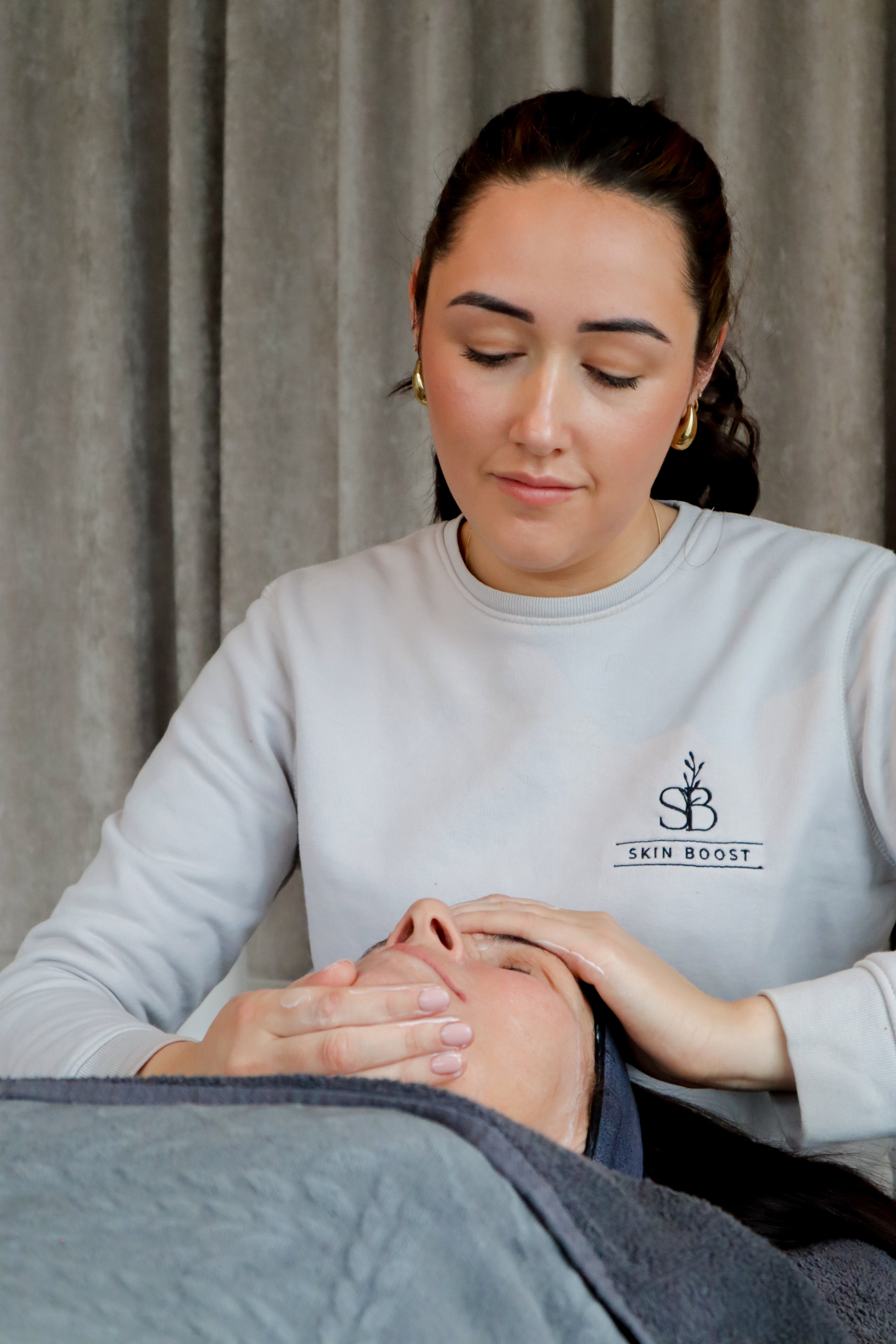 gezichtsbehandeling
gelaatsverzorging
soorten gezichtsbehandelingen
gezichtsbehandeling acne
anti aging gezichtsbehandeling
hydraterende gezichtsbehandeling
gezichtsbehandeling gevoelige huid
chemische peeling gezicht
microdermabrasie gezicht